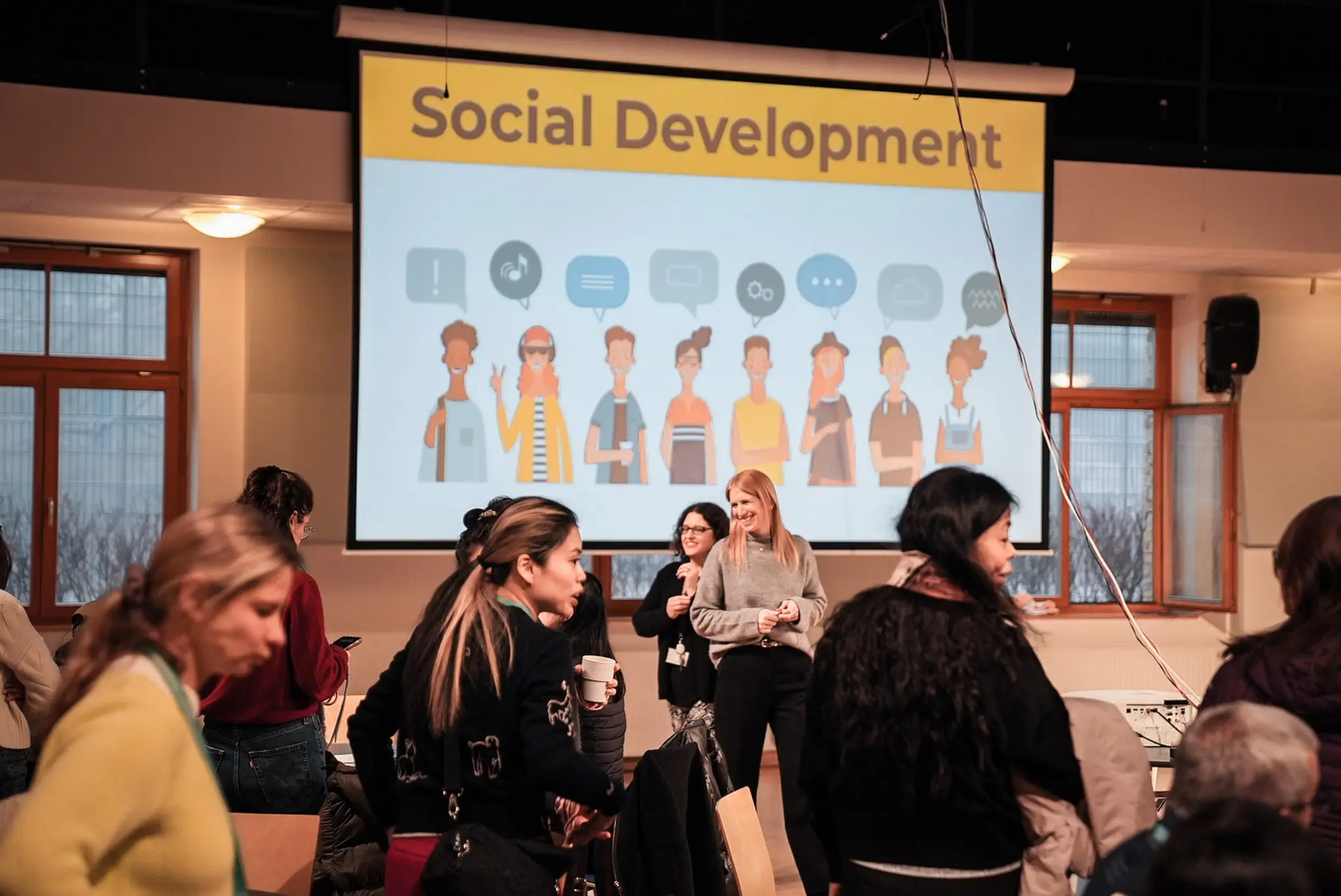 9_Socialising safely